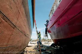 Lãi suất cho vay đóng tàu đánh bắt xa bờ tối đa 5%/năm